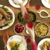 You can still enjoy a healthy Thanksgiving meal by making smart food choices. (Satya Murthy/CC BY 2.0)