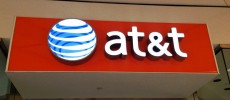  DirecTV Now is offering a subscription plan that includes more than 100 channels for a very low monthly fee of $35. (Mike Mozart/CC BY 2.0)
