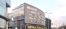 Microsoft has said it plans to open Windows 10 VR headsets to developers for testing within the first quarter of 2017. (Packa/CC BY-SA 2.5)