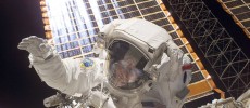 Astronaut Peggy Whitson is pictured during a spacewalk in November 2007. (NASA)