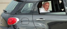 Pope Francis in Fiat 500L