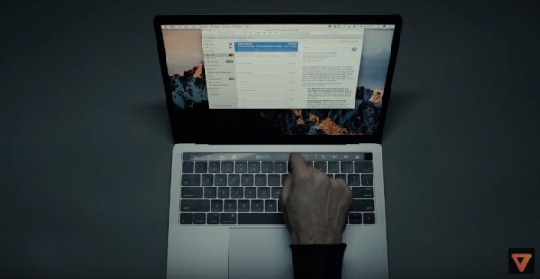 Board examiners of several US states banned the use of Apple's new MacBook Pro with Touch Bar to prevent aspiring lawyers from cheating the bar exam.