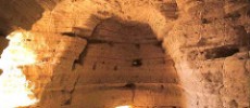  Quumran -- Dead Sea Scrolls -- Cave Interior