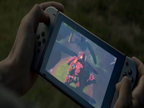 First Look at Nintendo Switch (YouTube)