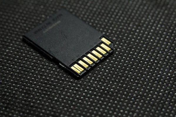 Sony will launch the World's Fastest SD Card that has writing speeds of 299MB/s. (Pixabay)