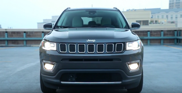 Meet the 2017 Jeep Compass Limited with a clear view of the signature seven-slot grille design. (YouTube)