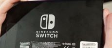 Dbrand received a Nintendo Switch for customization several days ago and when it started prototyping for possible skins, it noticed the system got its outer coating peeled. (Elvis untot/CC BY-SA 4.0)
