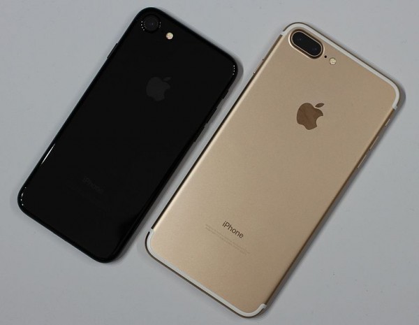 The Apple iPhone 7 and iPhone 7 Plus were a success and Apple is said to redesign all its smartphones to compete better with other OEMs. (Wikimedia Commons)