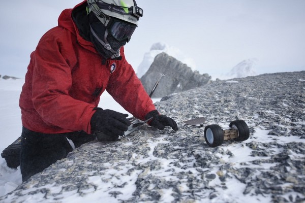  PUFFER was outfitted for field testing in snow during a recent trip to Antarctica’s Mt. Erebus