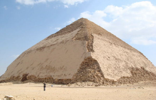 An excavation team has found the remains of a 3700-year-old pyramid in Egypt. (YouTube)