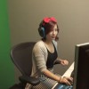 A pro-gamer tries to Livestream her gaming activities.