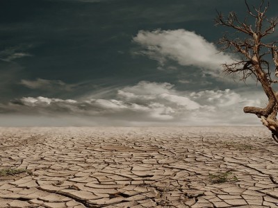 Four billion people in the world are facing scarcity of fresh water supply, half of them come from India and China.