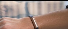 The Misfit Ray has a minimalist design and costs $99.