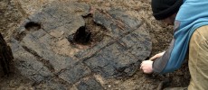 Oldest, most complete wheel from Bronze Age found in Peterborough, England.