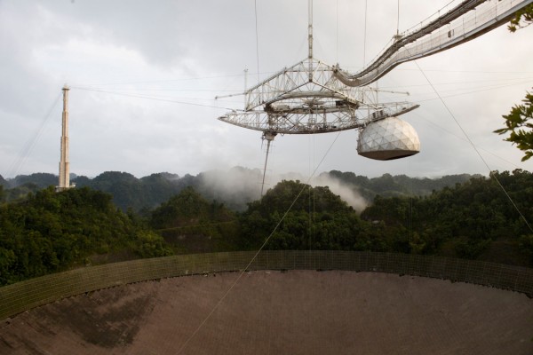The Arecibo telescope in Arecibo, Puerto Rico, which found repeating fast radio bursts, after astronomers reviewed PALFA (Pulsar Arecibo L-Band Feed Array) survey data.