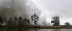 NASA engineers conduct a successfully test firing of RS-25 rocket engine No. 2059 on the A-1 Test Stand at Stennis. The hot fire marks the first test of an RS-25 flight engine for NASA’s new Space Launch System vehicle.