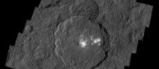 Dawn's close-up view reveals a dome in a smooth-walled pit in the bright center of the crater. 