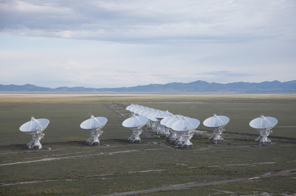 Observations by the NSF's Jansky Very Large Array, pictured here, show that a suspected fast radio burst afterglow is actually radio emission from an active galactic nucleus.