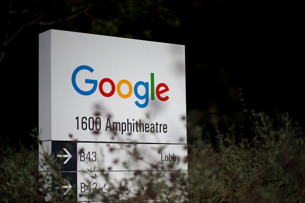 Google's new AI algorithm can identify the content of pictures with a 93.9 percent accuracy . 