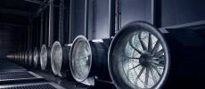 Facebook’s Lulea data center is run using renewable energy.