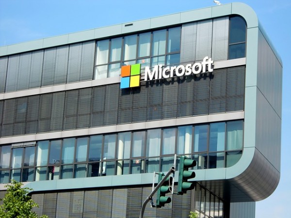 Microsoft has revealed that its cloud business was the main driver for its earnings in the quarter which ended in September.
