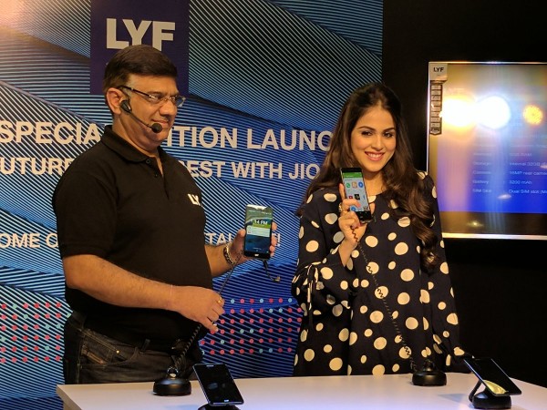 LYF F1 smartphone bundled with Reliance Jio SIM has been launched. 