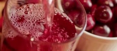 A new study suggests that cranberries are ineffective in treating urinary tract infection. (YouTube)